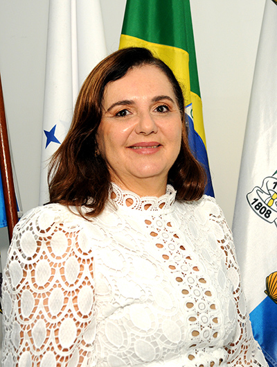 Elisabeth Magalhes de Brito